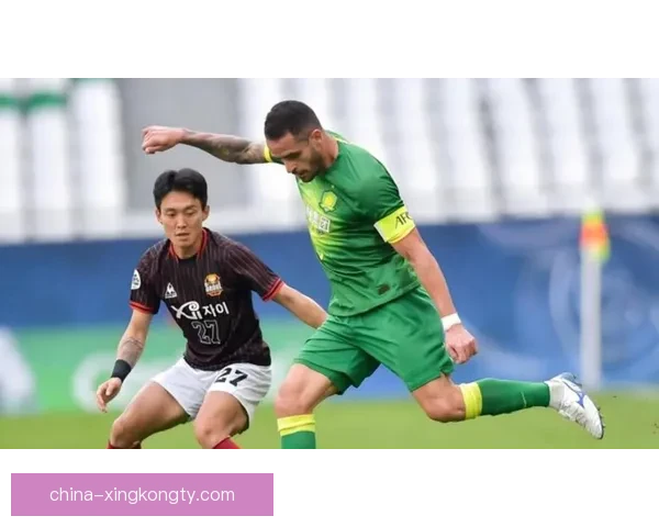 海港亚冠发布会杨希将首秀在望 海港亚冠发布会杨希将首秀在望