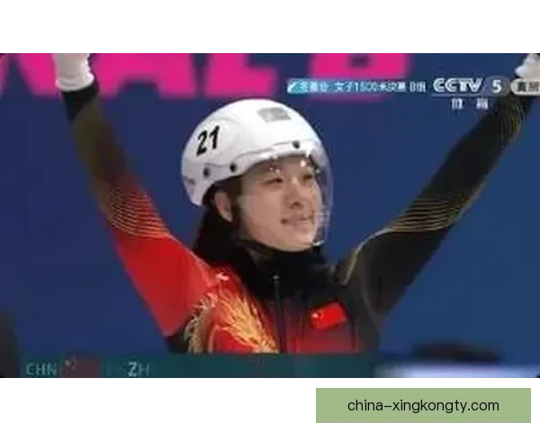 19岁杨婧茹短道女子憾居第四